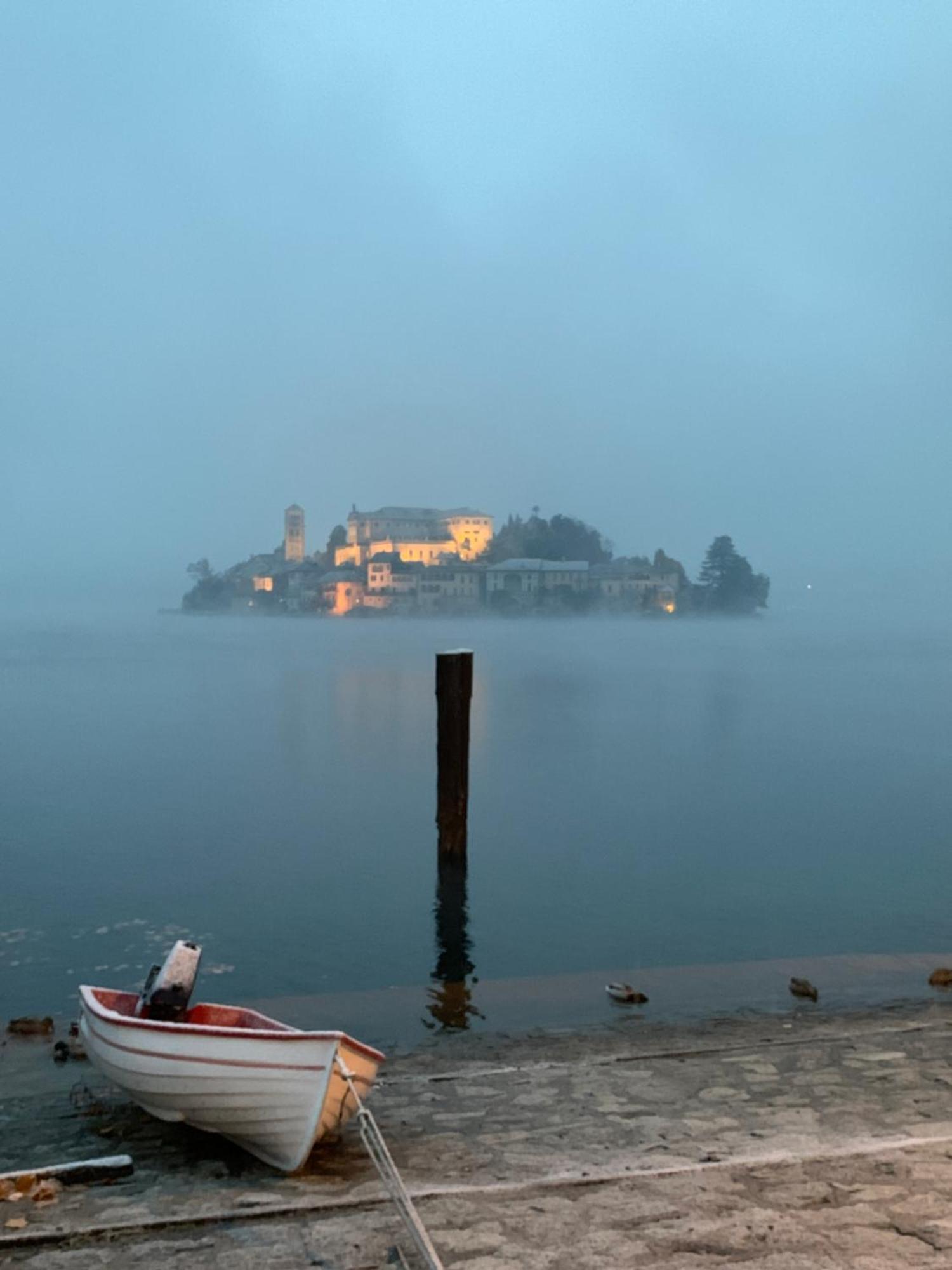 -Ortaflats- Appartamenti Imbarcadero & Palazzotto Orta San Giulio Exterior foto